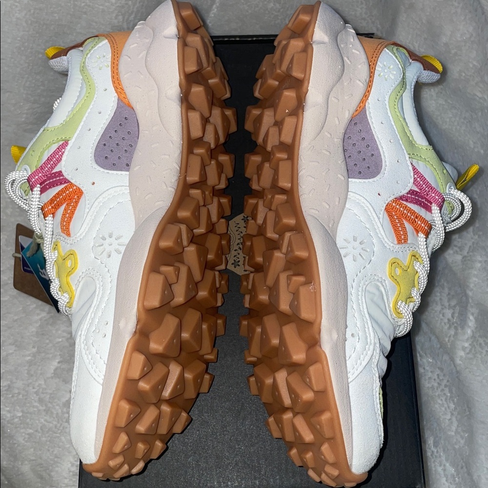 NWT Flower Mountain YAMANO 3 WOMAN KAISO - Eco-suede technical fabric Sneaker - Picture 13 of 15